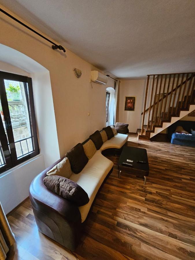 Apartment Ana Paola Kotor Extérieur photo